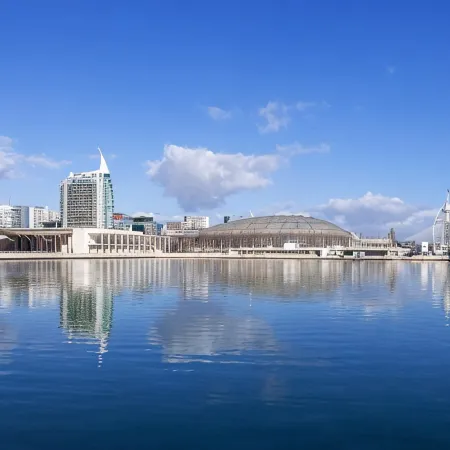 Melia Lisboa Oriente Hotel Отели рядом с достопримечательностью «Оливайш»
