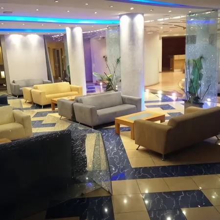 Kreoli Hotel