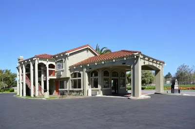 SureStay Plus by Best Western Santa Clara Silicon Valley インテル博物館周辺のホテル