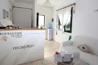 Koukounari Rooms