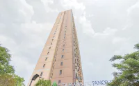 1BR near Gedebage Station at Tamansari Panoramic Apartment By Travelio