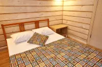 Altaj Podgoritsa Park Hotel - 停車場