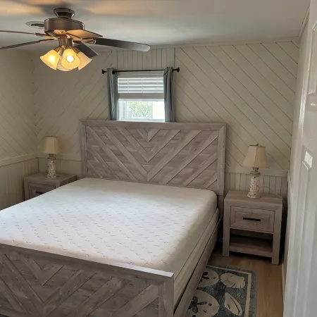 Lovely 3 Bedroom Oceanside Cottage With No Street To Cross.