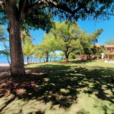 Sky House. Charming 4-bedroom home, fast WiFi, A/C in enchanting Rincón