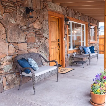 Relaxing Stoney Cottage- Air Conditioning and Gas Fire Pit.