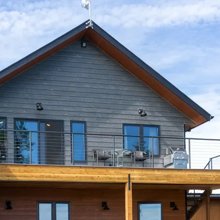 Beachfront property! 2 Bed/2 Bath and no added cleaning fees