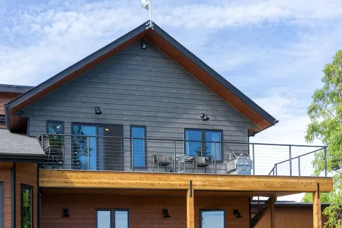 Beachfront property!  2 Bed/2 Bath and no added cleaning fees