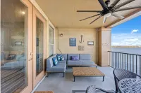 Breathtaking Sunrise Views Over Lake LBJ - Luxury 3BR Waterfront Condo - 3성급