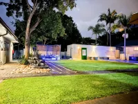 Villameyer Lodge Hotels near Waltloo Train Station