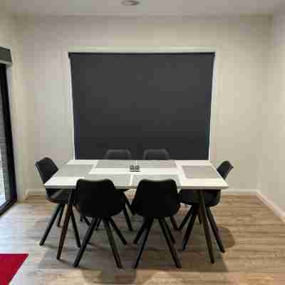 Modern 4 bedroom house -5 minutes to Bendigo cbd Others