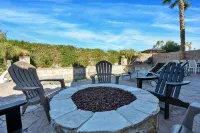 Near Coachella Festival, 5min walk 2 BNP Paribas, pool spa, 7bdrm, mountain view