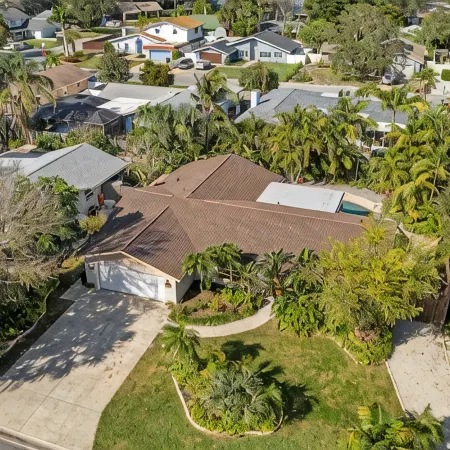 Private Backyard w/ Heated Pool Near Anna Maria Island & Siesta Key Beaches!