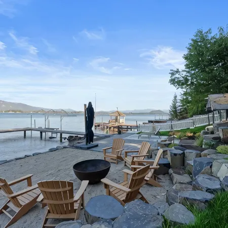 New Modern Luxury Home. Enjoy the Sweeping Lakefront and Mountain View’s.
