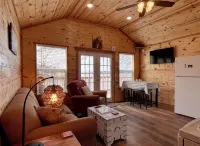 Lake Front Cabin just steps away from the water (Fox Cabin) - 4つ星