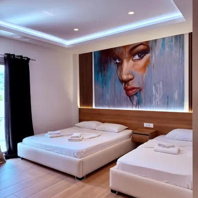 Foris Rooms Hotels near Pine Side Camp