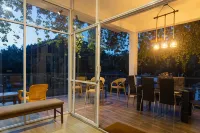 Kandy Luxe Stay - Villa