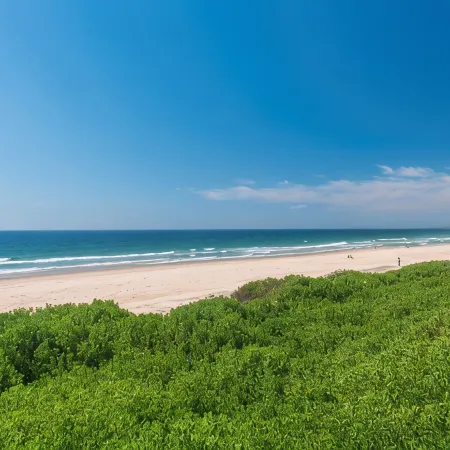 Byron's Beach House MylestomEntire home in Mylestom, Australia