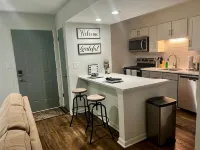 Cozy & Comfortable Studio Suite - Homestays