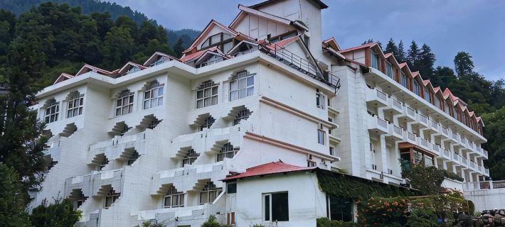 Mastiff Grand Manali Resort Hotels in Manali