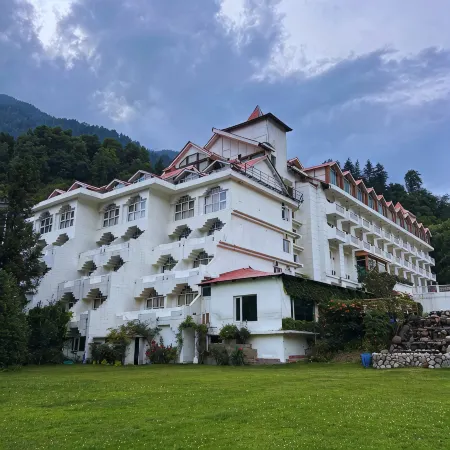 Mastiff Grand Manali Resort