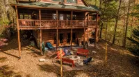 Nature's Retreat - 4 Br, Hot Tub, Game Room, Firepit - Near Blue Ridge! - 3-Star