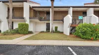 Edgewater Villa 1704, Top Resort, Beach Tram, Gated sleeps 4