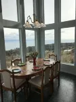 Miracle Ridge - Beautiful, Private Home Overlooking Kachemak Bay & Cook Inlet - شرفة