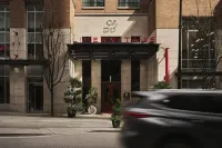 L'Hermitage Hotel โรงแรมใน