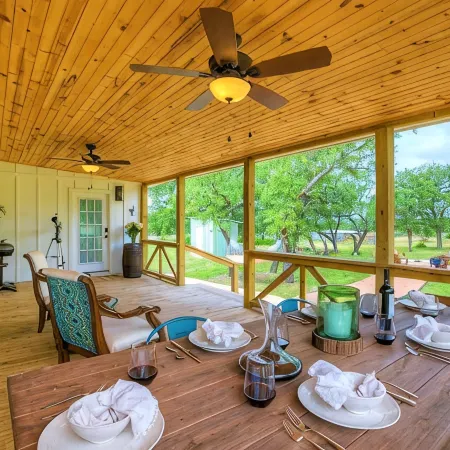 3 Acre's of Luxury and Views in Fred Wine Country!