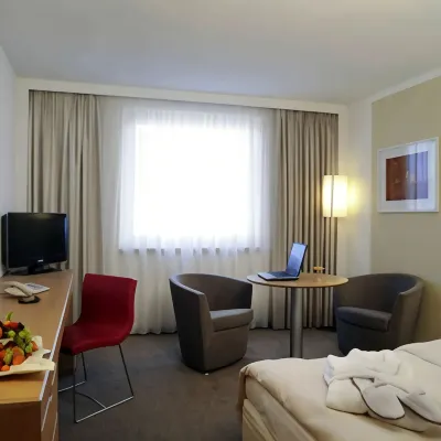 Novotel Duesseldorf City West (Seestern) Hotels near Dusseldorf-Oberkassel
