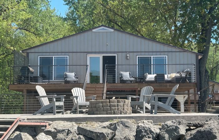 Mississippi Cabin with Boat dock