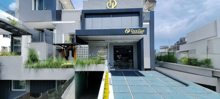 Double D Guesthouse Syariah ブキティンギのホテル