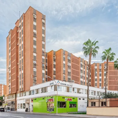 Casual del Mar Málaga Отели рядом с достопримечательностью «Сады Пикассо»