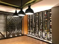 Five Hotel & Residences - bar