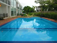 Ocean Blue Hotel - Pools