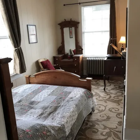 The 1905 Government. cable Office: Historic Charm, views, location Downtown Hotels in Seward