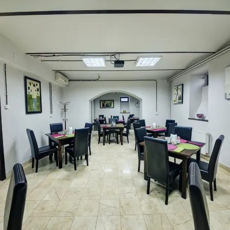 Atrium Hotel Ateneu City Center