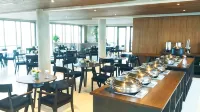 Grand Metro Hotel Puncak - Aamiainen