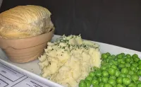 The Hopetoun Arms Hotel - С парковкой