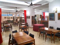巴爾比大飯店 中央市場附近的飯店