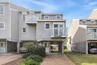 CapeSanBlas Bright, End Unit •Short Walk to Neighborhood Private Beach •2 Pools - 4-Star