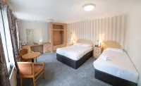 Hibernian Hotel & Leisure Centre