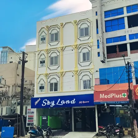 Hotel SkyLand
