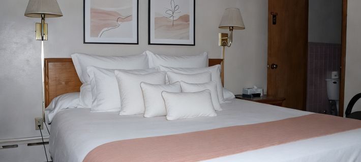 Paddle Inn Hotels in Ely