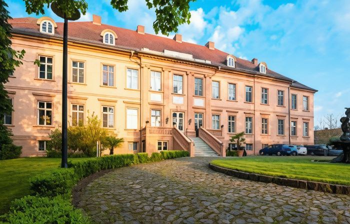 Schlosshotel Rühstädt Garni - Natur & Erholung an der Elbe