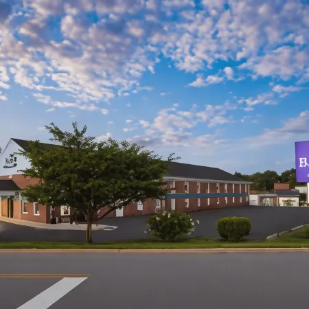 Baymont by Wyndham Lancaster PA Dutch Country