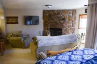 Cozy large studio condo. - Swimmingpools