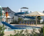 Renovated! Both club options available! Great location next to beach & BHI Club! - วิลล่า