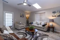 Territorial Oasis 3BR/2BA centrally located in Sierra Vista - 4-Star