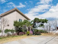 Ganghwado Nerha Pension 鄰近阳水场的酒店